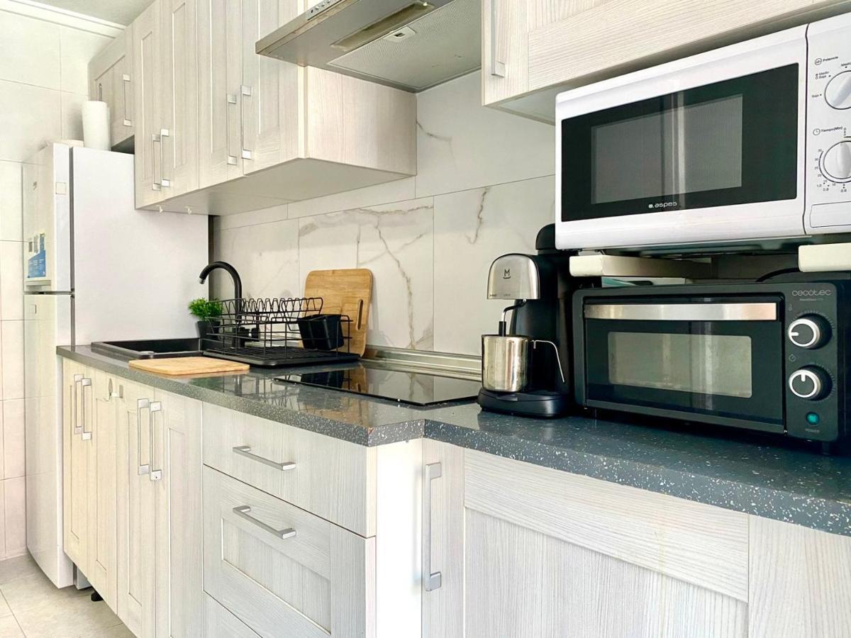 Modern With Swimming Pool Apartment Torrevieja